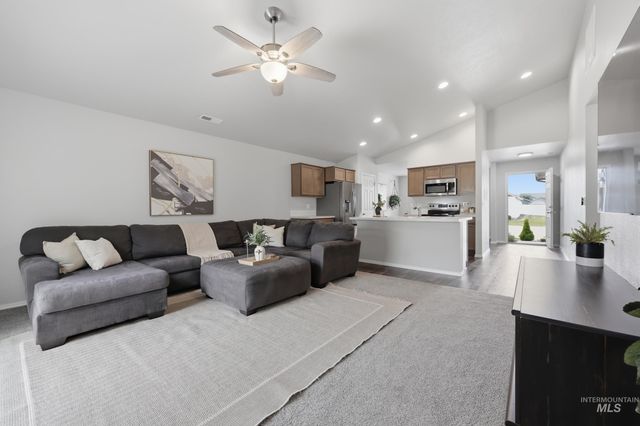 19602 Watling, Caldwell, ID 83605