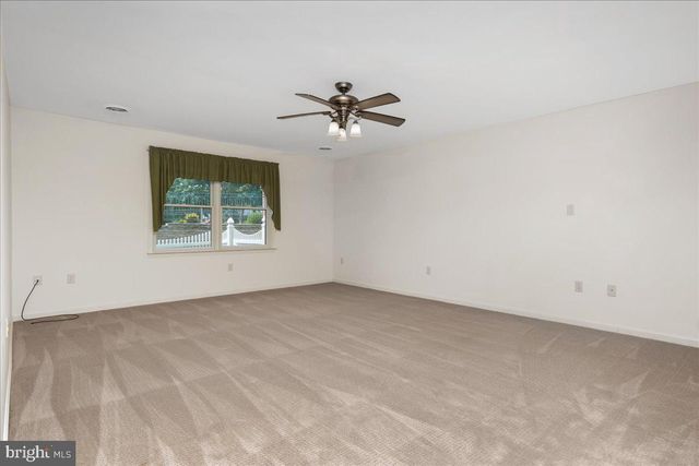 13336 MARQUISE DR, Hagerstown, MD 21742