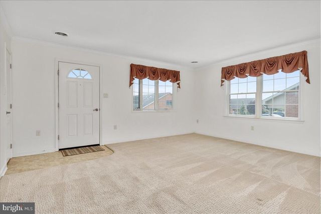 13336 MARQUISE DR, Hagerstown, MD 21742