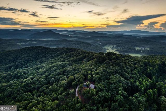 280 Pointe Of View 15, Blue Ridge, GA 30513