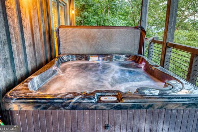 280 Pointe Of View 15, Blue Ridge, GA 30513