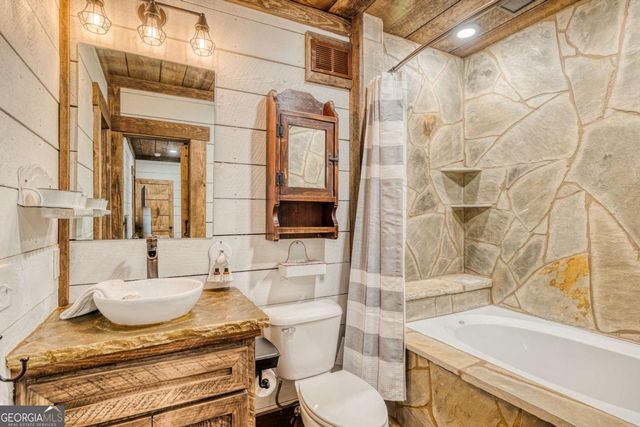 280 Pointe Of View 15, Blue Ridge, GA 30513