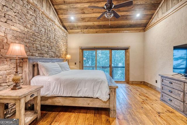 280 Pointe Of View 15, Blue Ridge, GA 30513