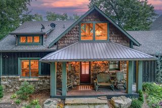 280 Pointe Of View 15, Blue Ridge, GA 30513