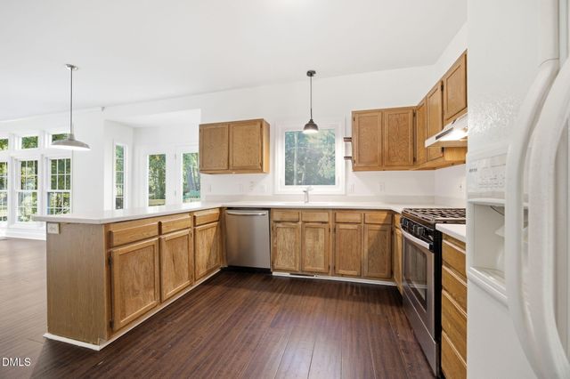 108 Rock Pointe Lane, Cary, NC 27513