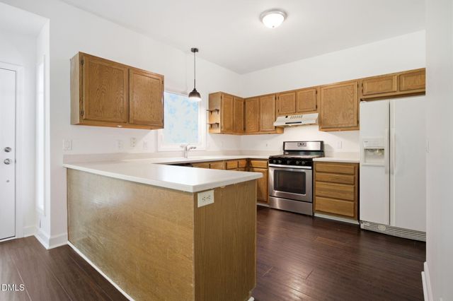 108 Rock Pointe Lane, Cary, NC 27513