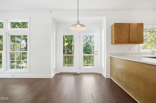 108 Rock Pointe Lane, Cary, NC 27513