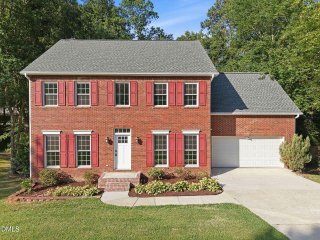 108 Rock Pointe Lane, Cary, NC 27513