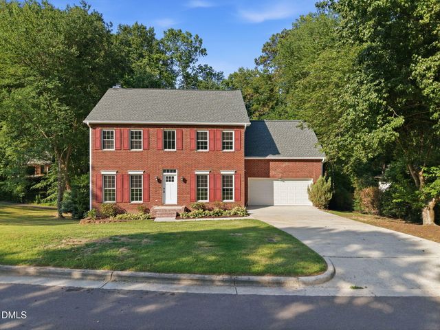 108 Rock Pointe Lane, Cary, NC 27513
