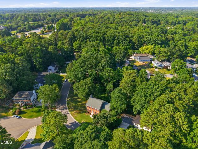 108 Rock Pointe Lane, Cary, NC 27513