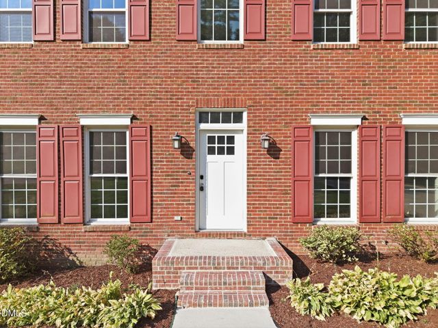 108 Rock Pointe Lane, Cary, NC 27513