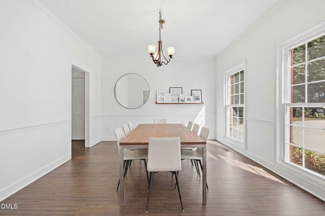 108 Rock Pointe Lane, Cary, NC 27513