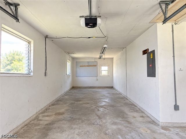 1408 SE 12th ST, Cape Coral, FL 33990