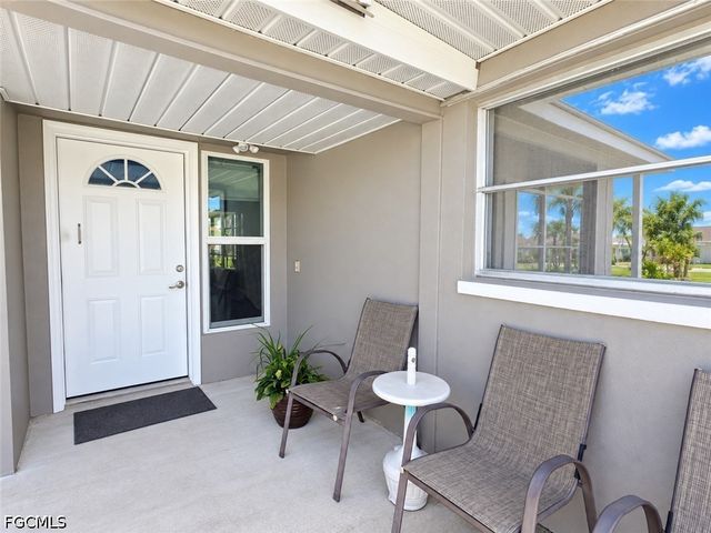 1408 SE 12th ST, Cape Coral, FL 33990