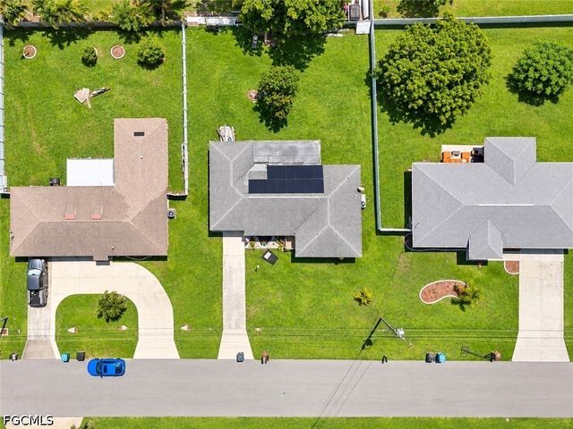 1408 SE 12th ST, Cape Coral, FL 33990