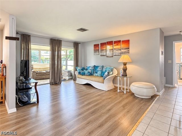 1408 SE 12th ST, Cape Coral, FL 33990