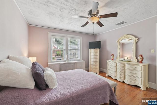 350 Walnut Street, Nutley, NJ 07110