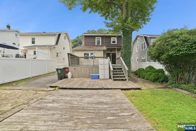 350 Walnut Street, Nutley, NJ 07110