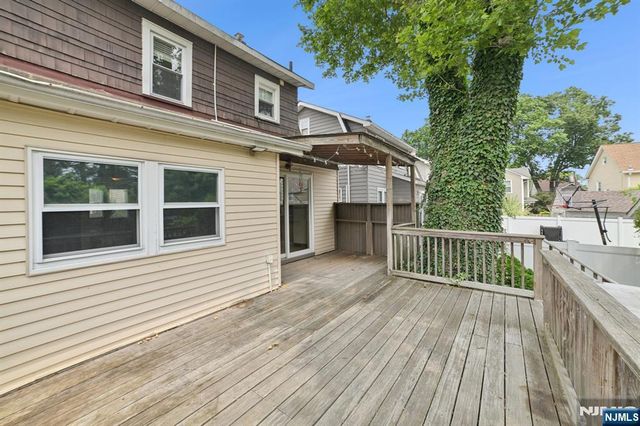 350 Walnut Street, Nutley, NJ 07110