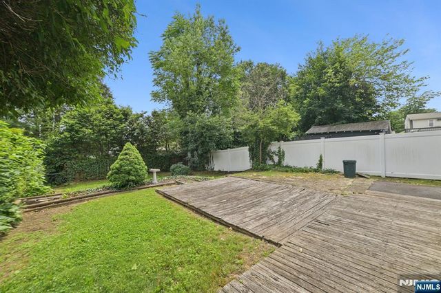 350 Walnut Street, Nutley, NJ 07110