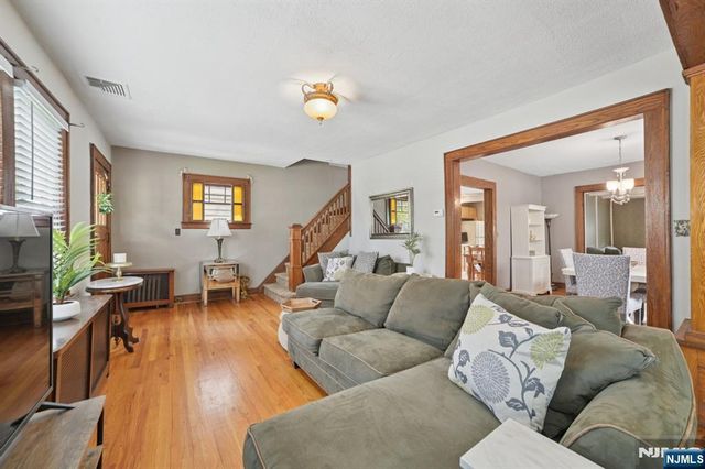 350 Walnut Street, Nutley, NJ 07110