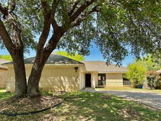 2600 Echo Point Drive, Fort Worth, TX 76123