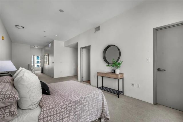 285 W 6th 331, San Pedro, CA 90731