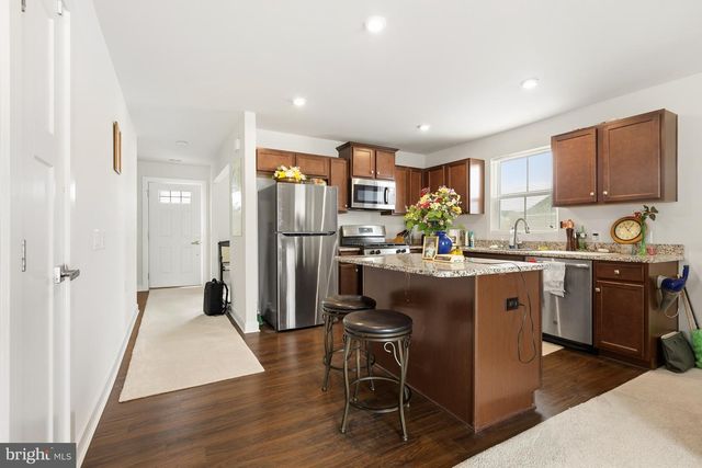 7321 CLUBHOUSE DR, Milford, DE 19963