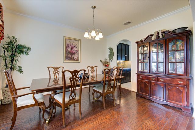 4602 Kingston Shores Lane, Rosharon, TX 77583