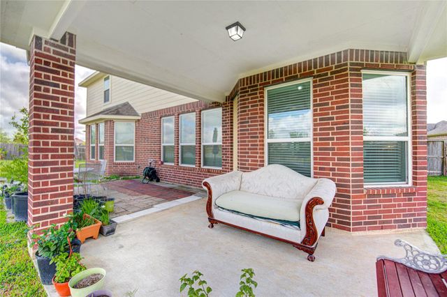 4602 Kingston Shores Lane, Rosharon, TX 77583