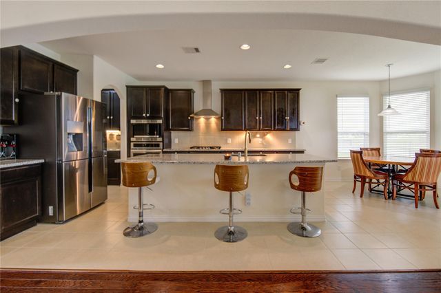 4602 Kingston Shores Lane, Rosharon, TX 77583