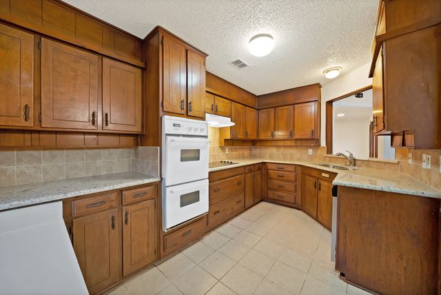 3365 Lanarc Drive, Plano, TX 75023