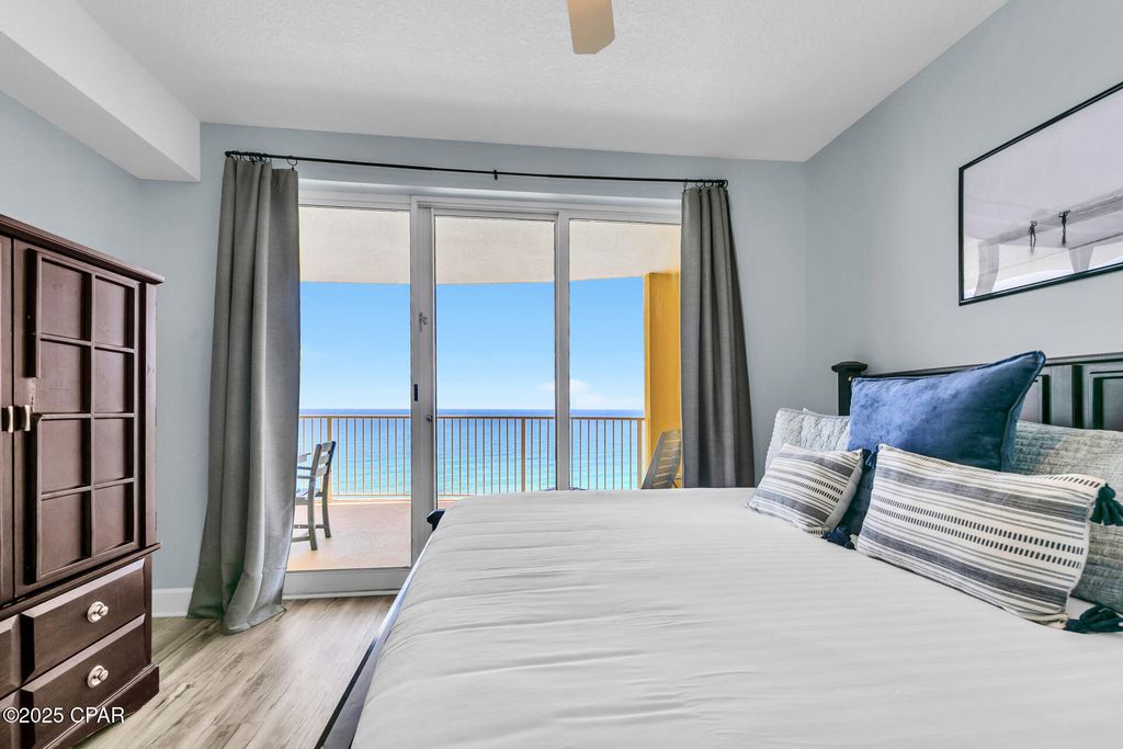 Image 12 of property listing at 17545 Front Beach Road 1905, Panama City Beach, FL 32413