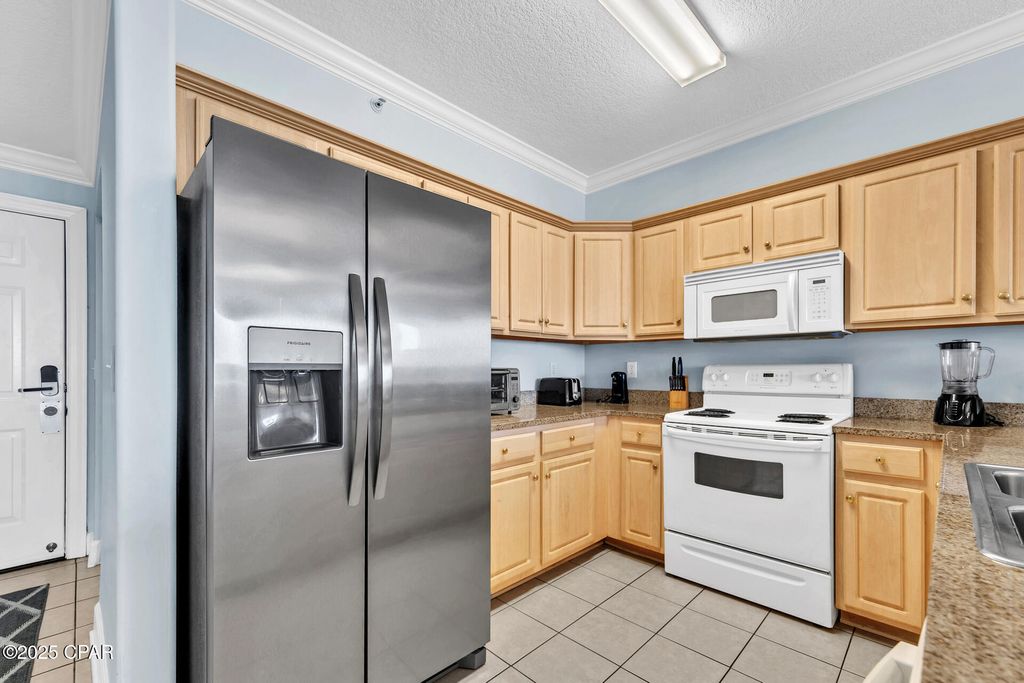 Image 23 of property listing at 17545 Front Beach Road 1905, Panama City Beach, FL 32413