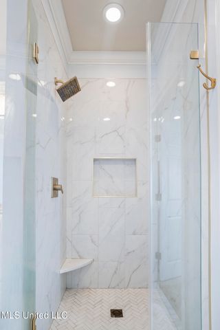 300 Deer Hollow, Brandon, MS 39047