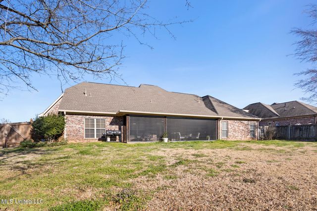 300 Deer Hollow, Brandon, MS 39047