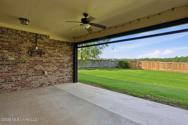 300 Deer Hollow, Brandon, MS 39047