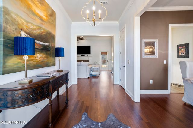 300 Deer Hollow, Brandon, MS 39047