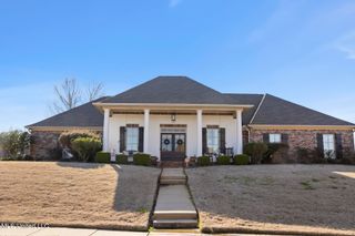 300 Deer Hollow, Brandon, MS 39047