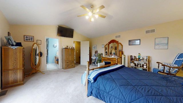 4511 Copper Ridge Road, Champaign, IL 61822