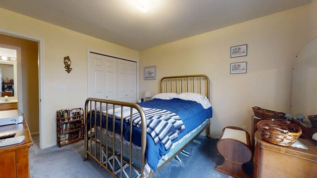 4511 Copper Ridge Road, Champaign, IL 61822