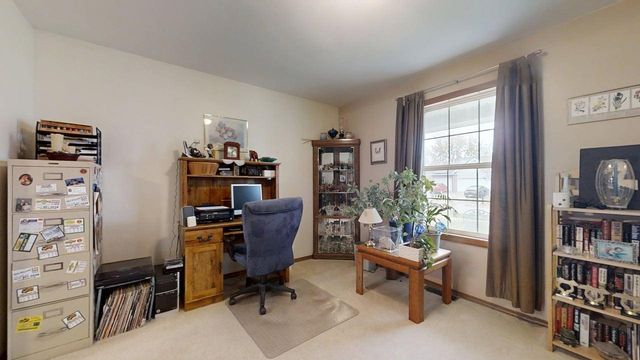 4511 Copper Ridge Road, Champaign, IL 61822