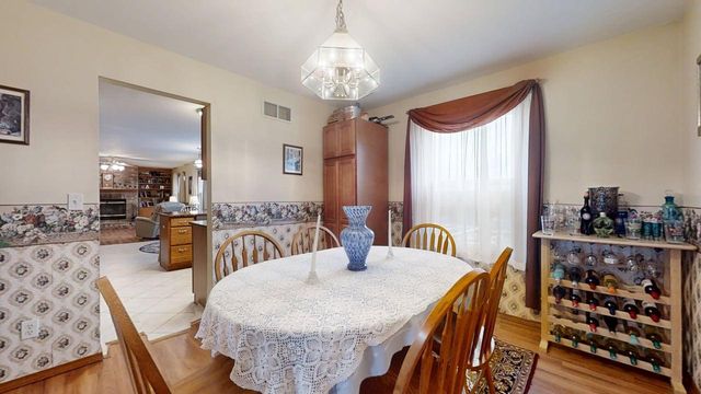 4511 Copper Ridge Road, Champaign, IL 61822