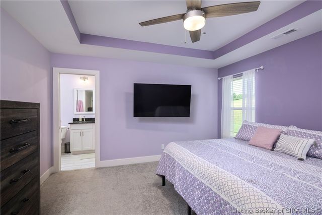 7022 Hollkamp Way, Sellersburg, IN 47172