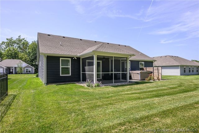 7022 Hollkamp Way, Sellersburg, IN 47172