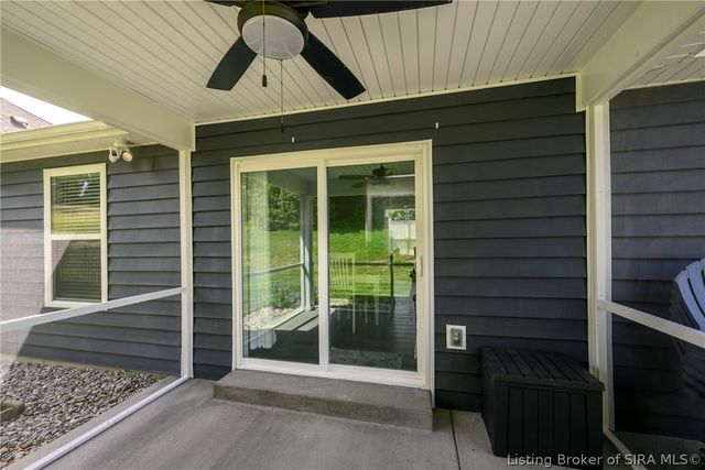 7022 Hollkamp Way, Sellersburg, IN 47172
