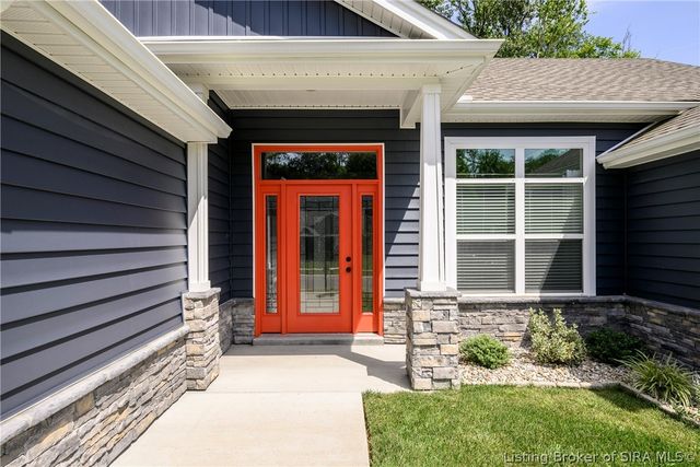 7022 Hollkamp Way, Sellersburg, IN 47172