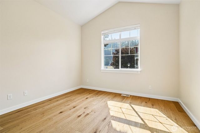 700 6th Avenue NW, Issaquah, WA 98027