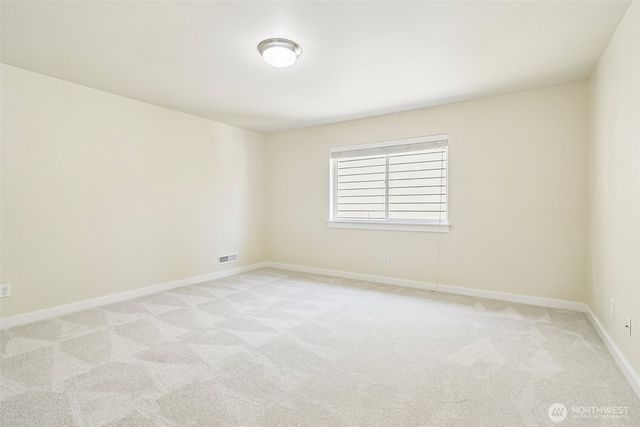 700 6th Avenue NW, Issaquah, WA 98027