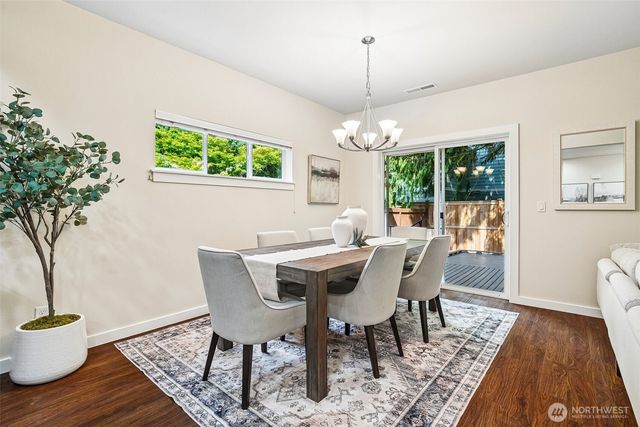 700 6th Avenue NW, Issaquah, WA 98027